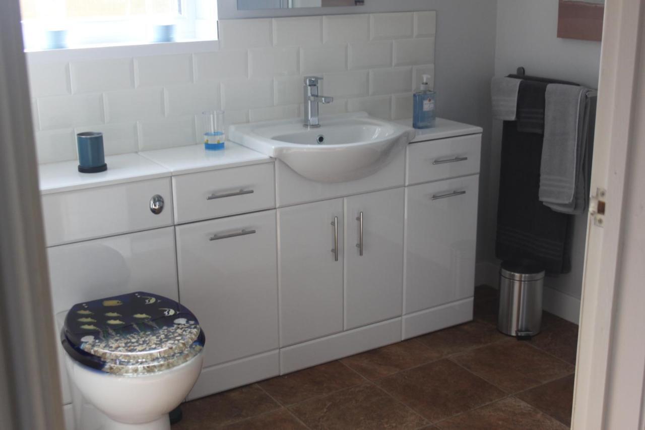 Sea View Bungalow Villa Mappleton  Екстериор снимка